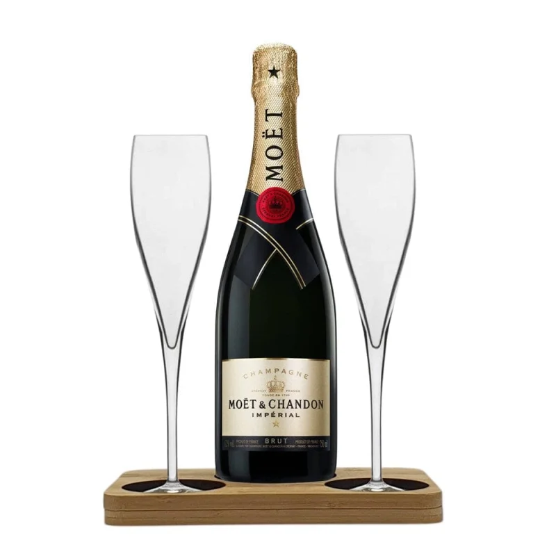 Personalised Moet & Chandon Gift Hamper – Includes 2 Fine Crystal Champagne Flutes and Wooden Presentation Stand