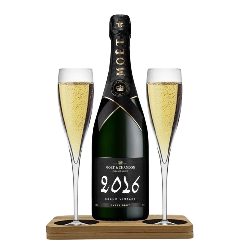 Personalised Moet & Chandon Grand Vintage Hamper Box includes Presentation Stand and 2 Fine Crystal Champagne Flutes