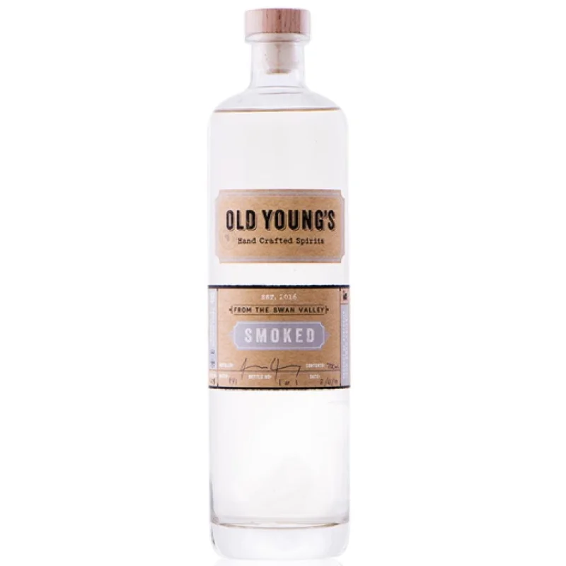OLD YOUNG’S SMOKED VODKA 40% 700ML